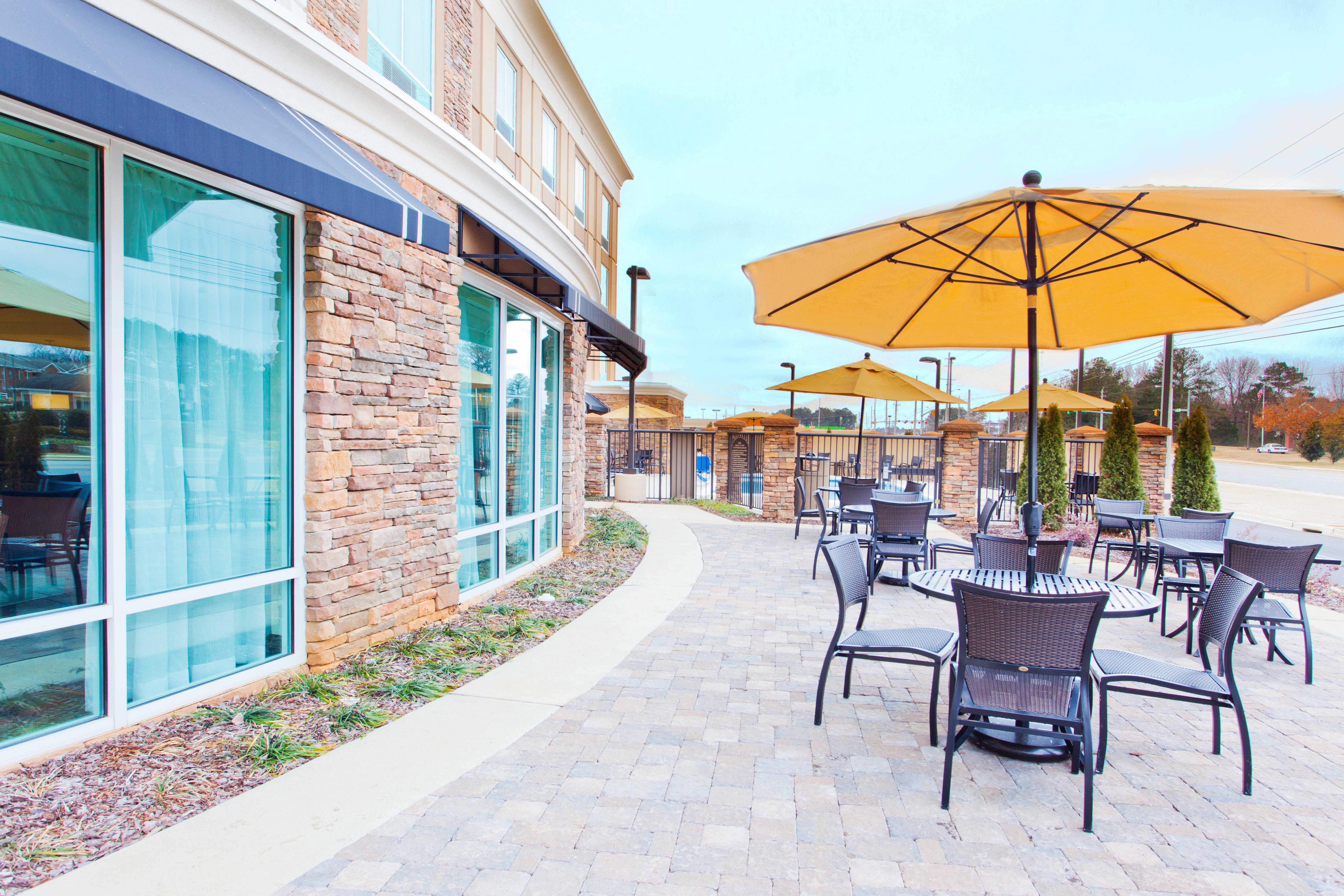 Holiday Inn Express Hotel & Suites Huntsville West - Research Park By Ihg Buitenkant foto