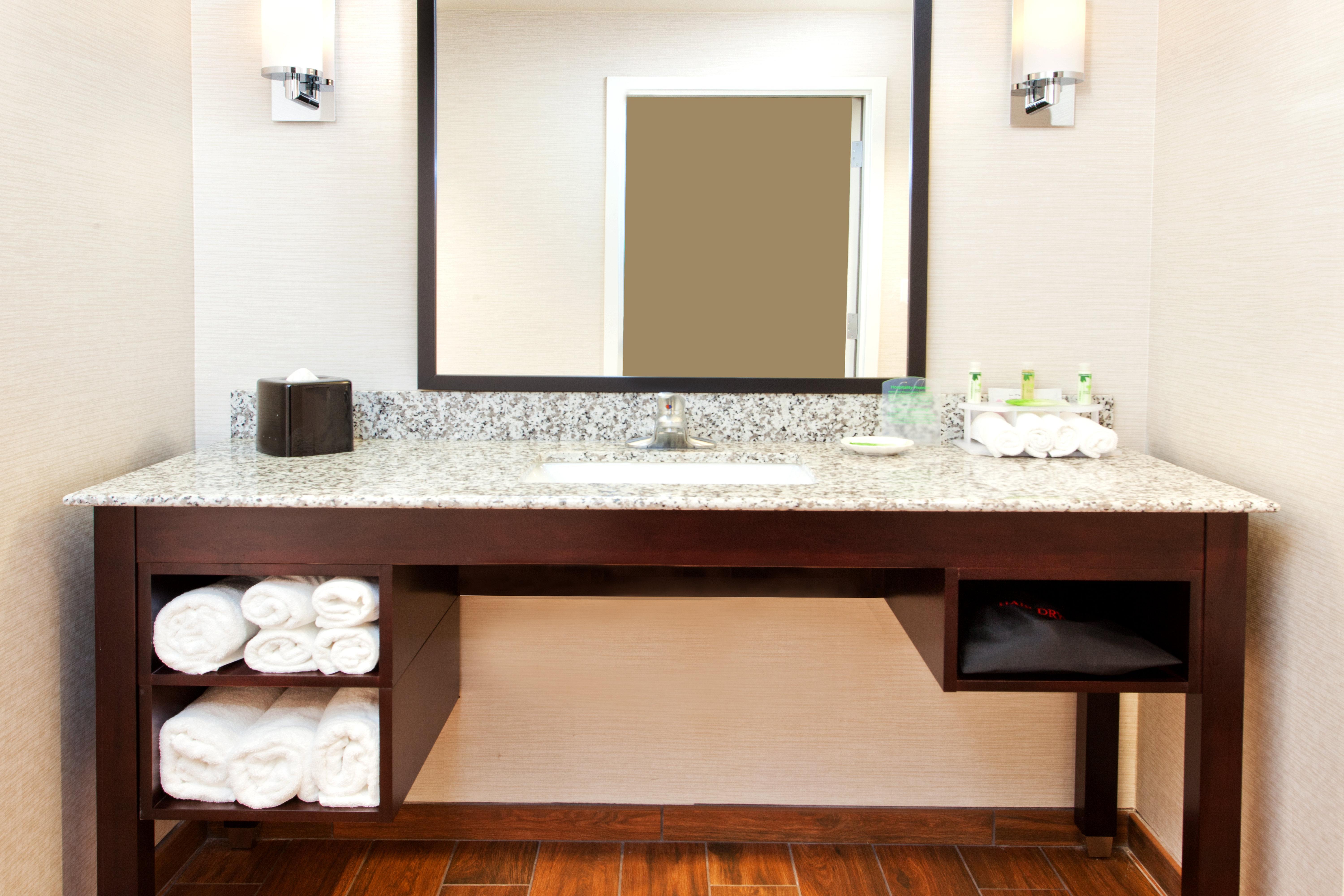 Holiday Inn Express Hotel & Suites Huntsville West - Research Park By Ihg Buitenkant foto
