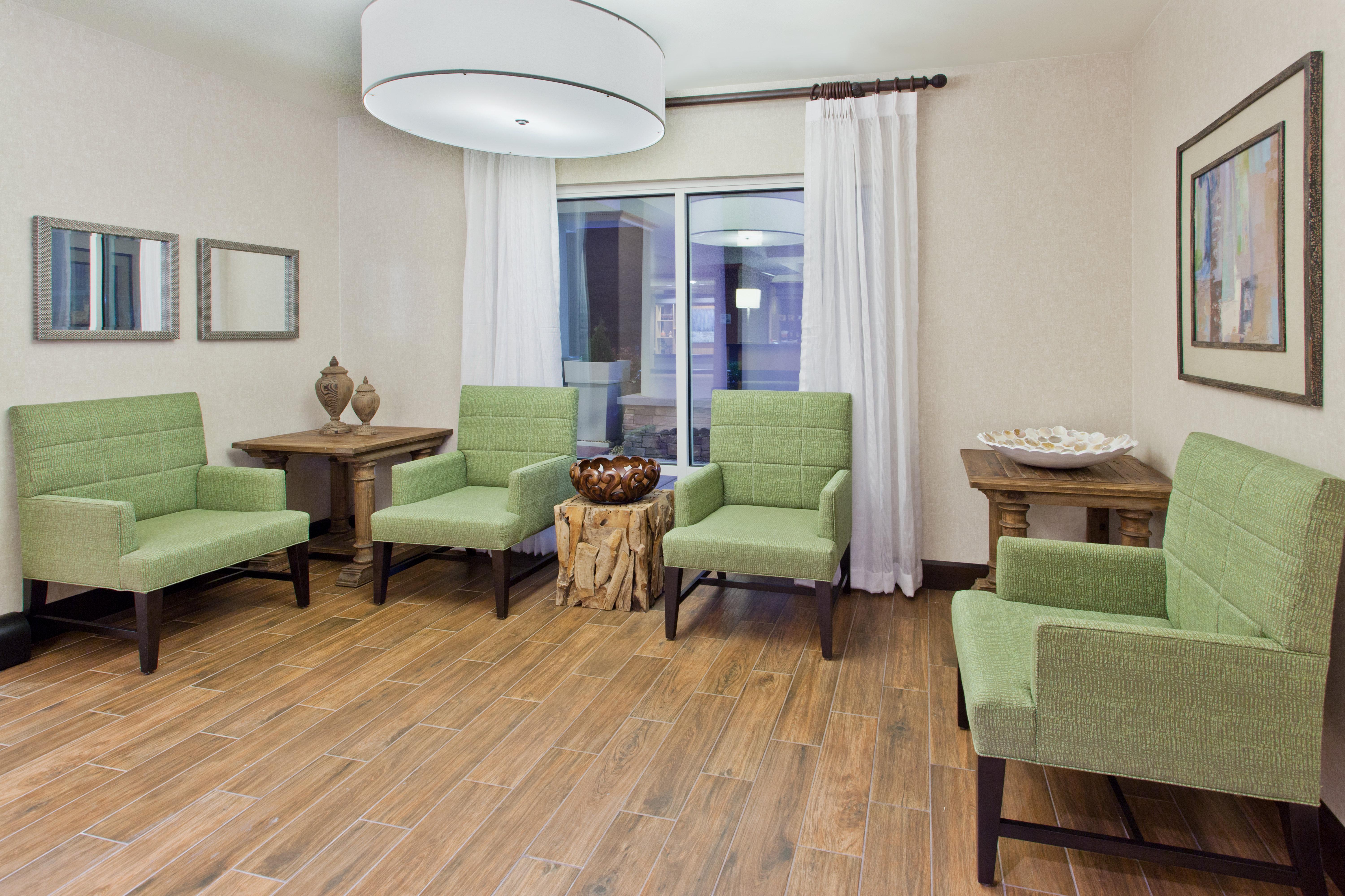 Holiday Inn Express Hotel & Suites Huntsville West - Research Park By Ihg Buitenkant foto
