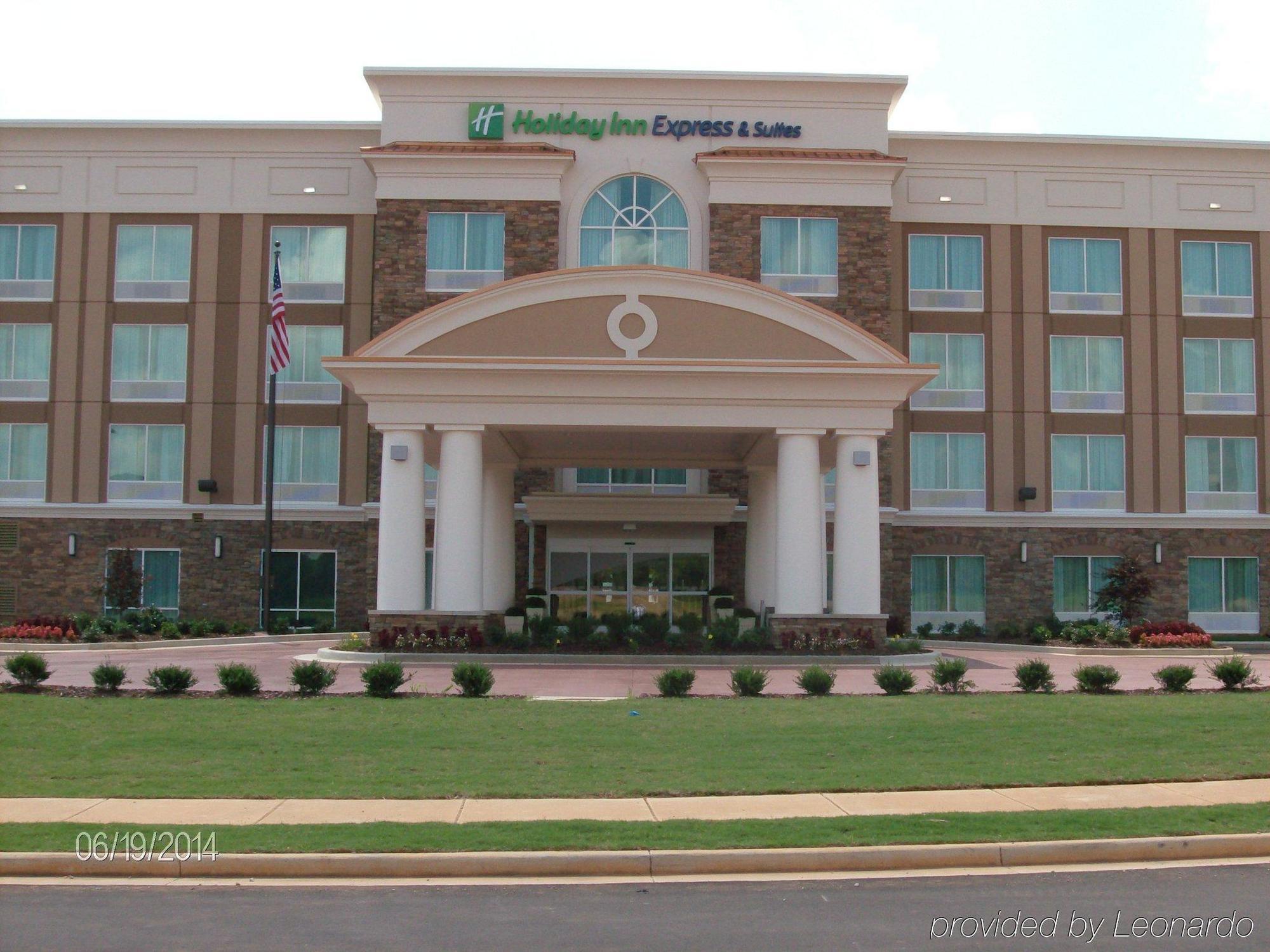 Holiday Inn Express Hotel & Suites Huntsville West - Research Park By Ihg Buitenkant foto